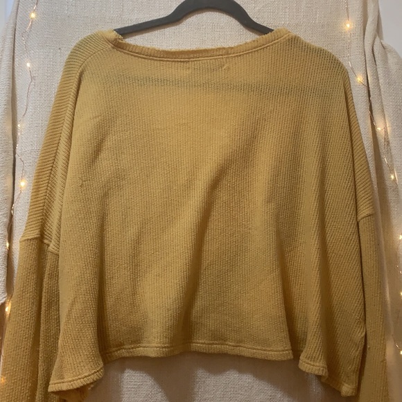 Urban Outfitters Mustard-yellow sweater shirt - Picture 5 of 5